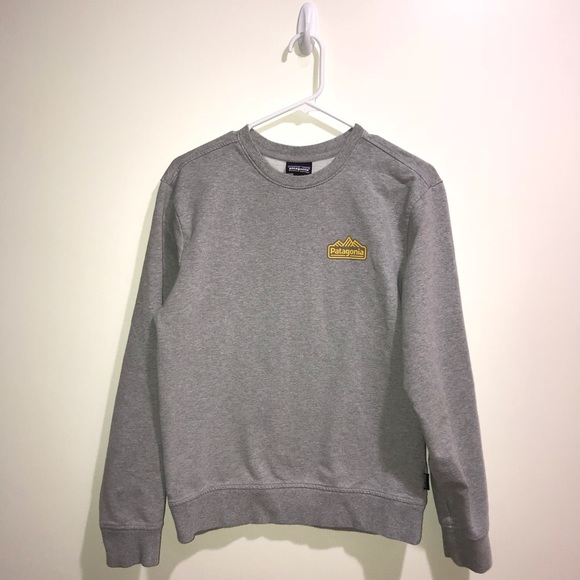 Patagonia Tops - Women’s Patagonia Sweatshirt